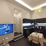 Via Venti Suite Apartment
